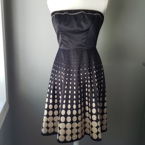 Strapless dress - Picture 1 of 4